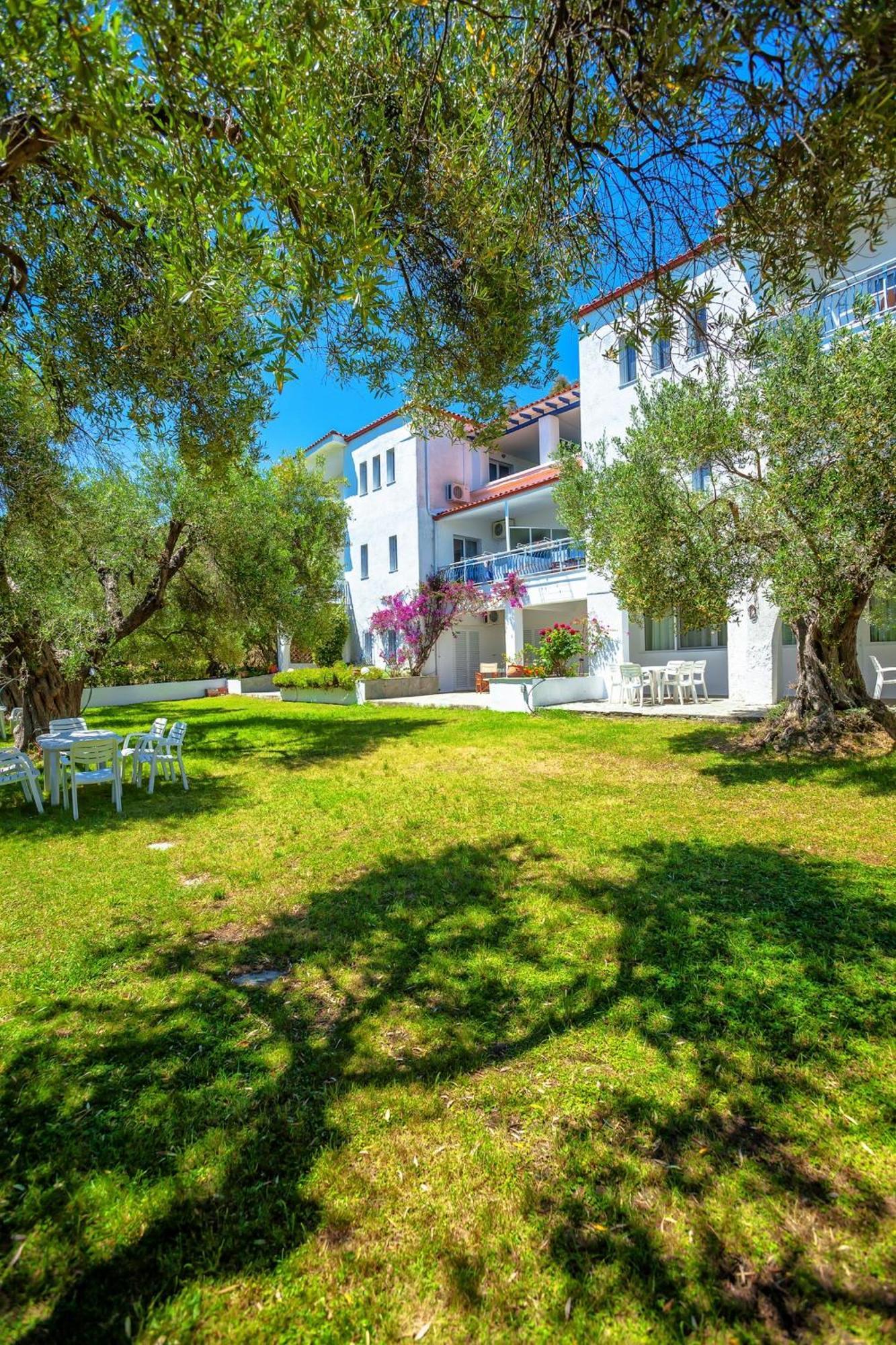 Xenios Faros Apartments Possidi Exterior foto
