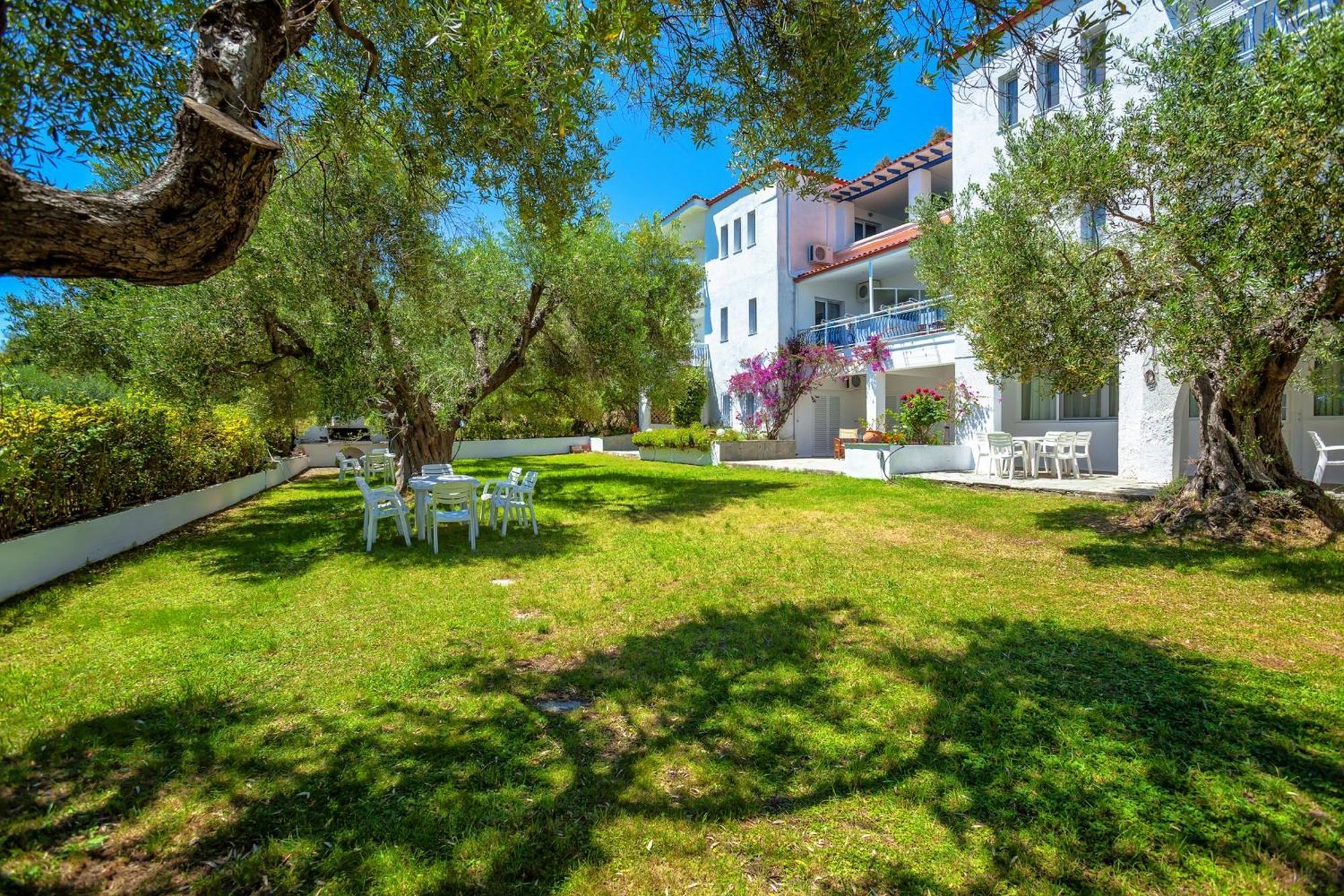 Xenios Faros Apartments Possidi Exterior foto